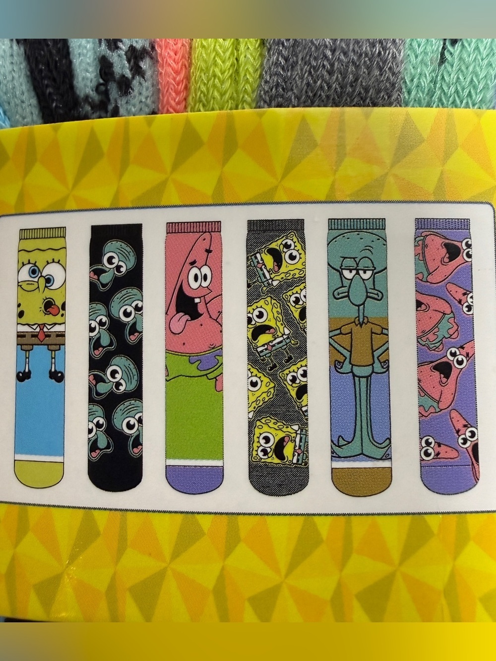 NWT SpongeBob SquarePants 6-Pack Crew Socks Set Nickelodeon Y2K Nostalgia - Picture 5 of 6